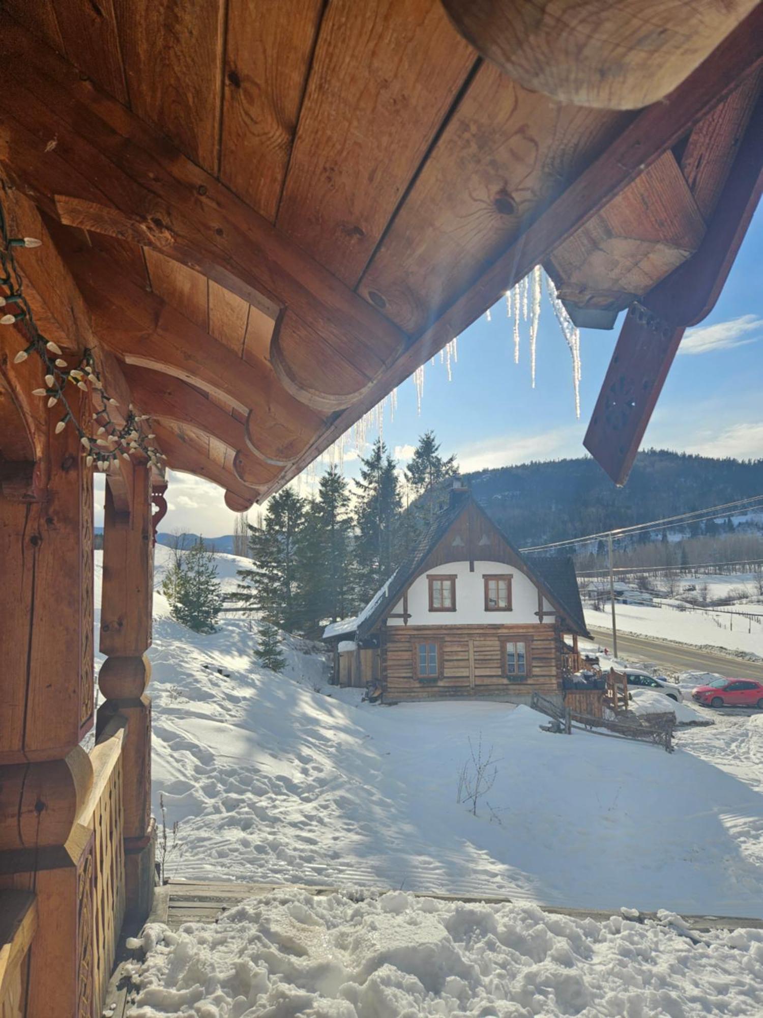 サント・ローズ・デュ・ノール Le Repaire Viking Bed & Breakfast エクステリア 写真